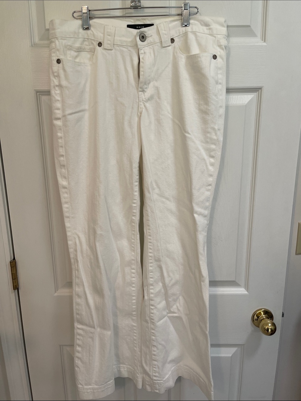 Noir White Flare Jeans NWOT SZ 12